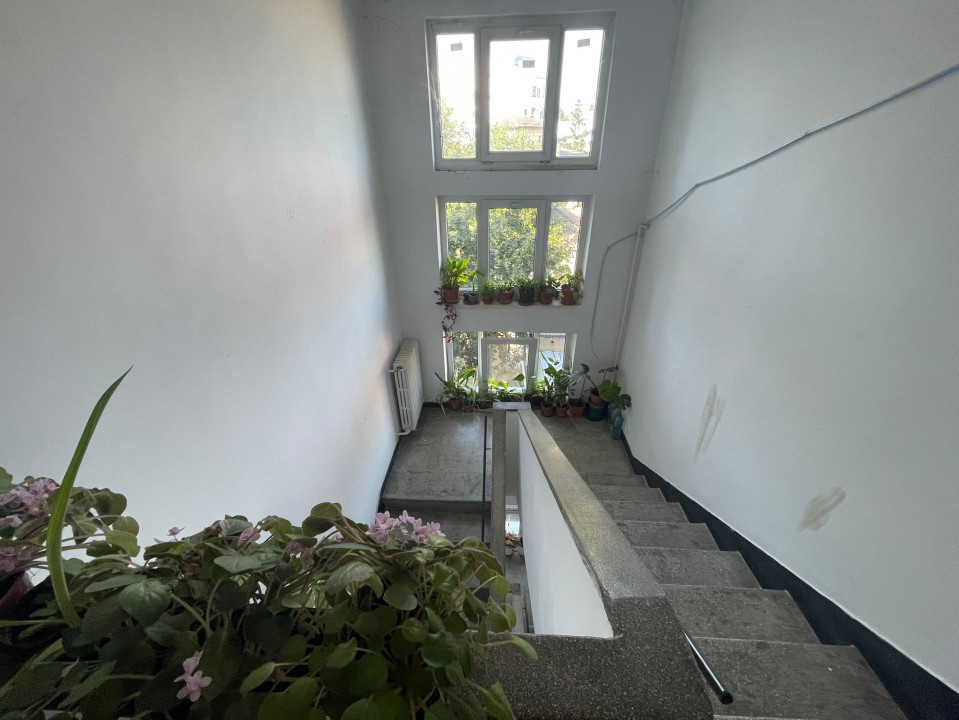 Ocazie apartament 3 camere Ion Mihalache