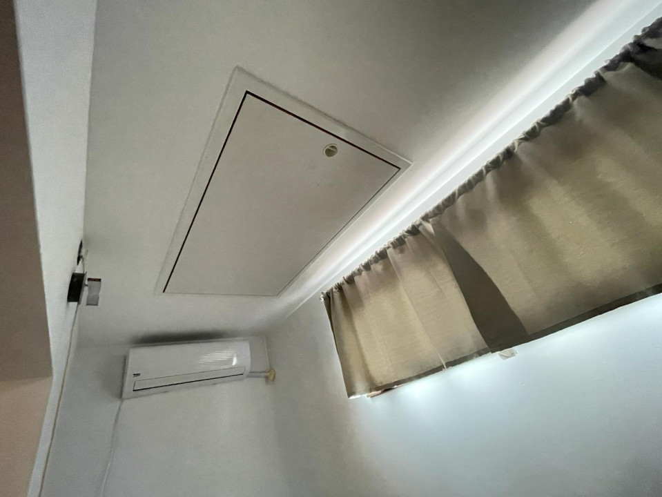  Vila cu 5 Camere în Inima Orașului Otopeni