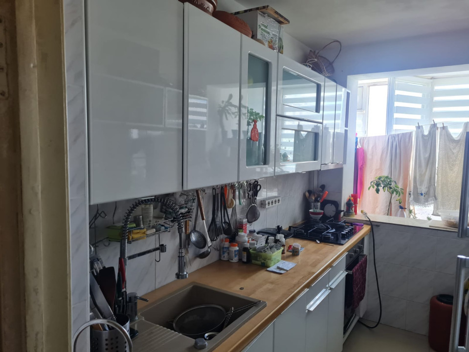 VANZARE APARTAMENT 2 CAMERE PAJURA 