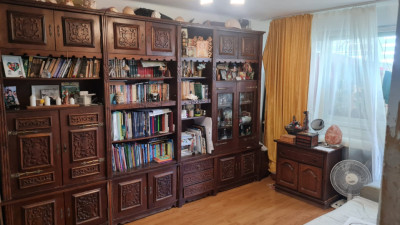 VANZARE APARTAMENT 2 CAMERE PAJURA 