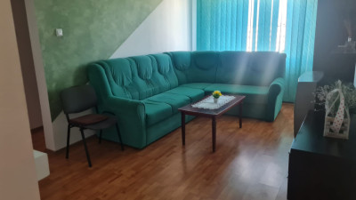 Apartament 4 camere lângă metrou Aparatorii Patriei, 