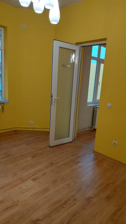 Casă de închiriat – Strada Știrbei Vodă, central