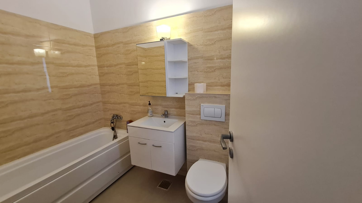 APARTAMENT LUX 3 CAMERE - DELEA NOUA 800 inchiriere termen scurt