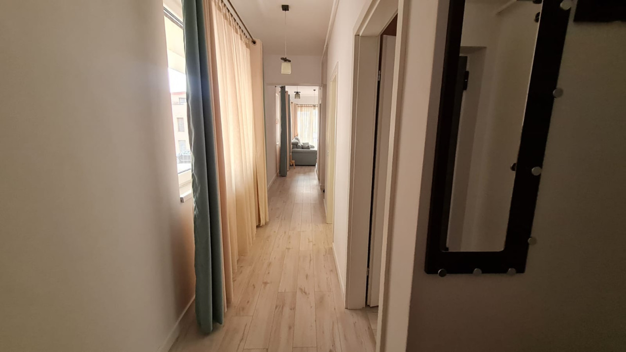 APARTAMENT LUX 3 CAMERE - DELEA NOUA 800 inchiriere termen scurt
