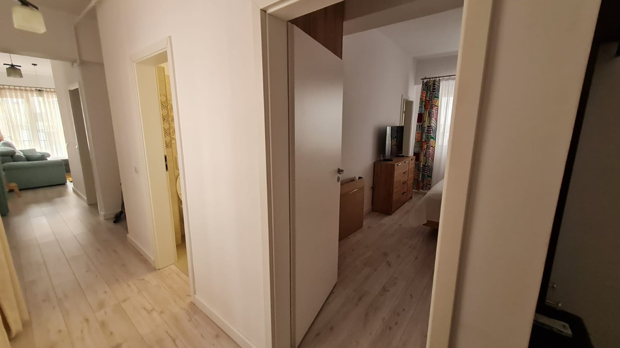 APARTAMENT LUX 3 CAMERE - DELEA NOUA 800 inchiriere termen scurt