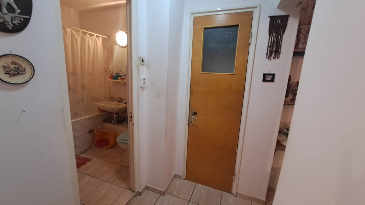 OCAZIE!!! APARTAMENT 2 CAMERE - TINERETULUI POLIVALENTA