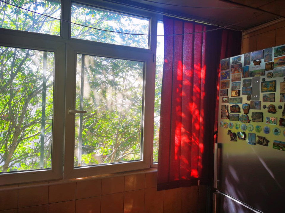 Apartament 3 Camere Decomandat în Zona Crângași, Str. Nucșoara