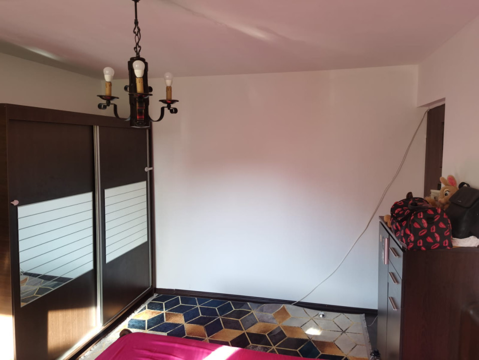 Apartament 3 Camere Decomandat în Zona Crângași, Str. Nucșoara