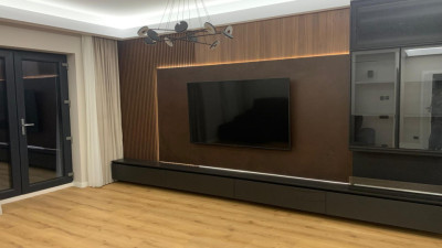 Închiriere Casă Modernă  în Stil Mediteranean în Zona Sisești