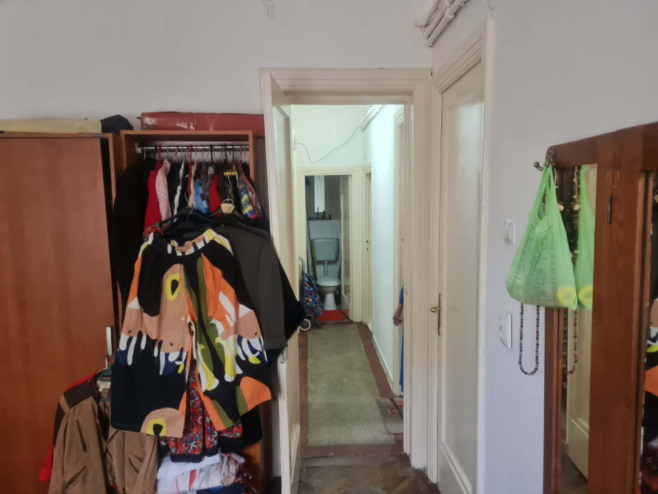 Apartament de Vânzare în Vila Istorică, Zona Domenii