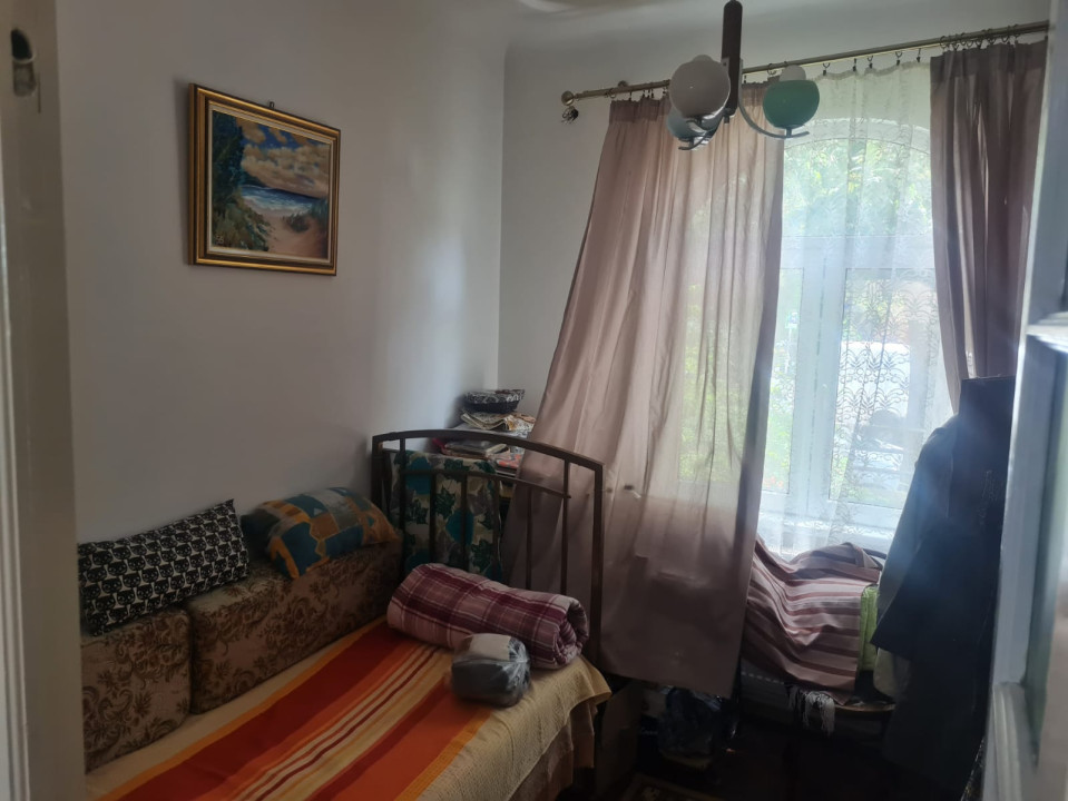 Apartament de Vânzare în Vila Istorică, Zona Domenii