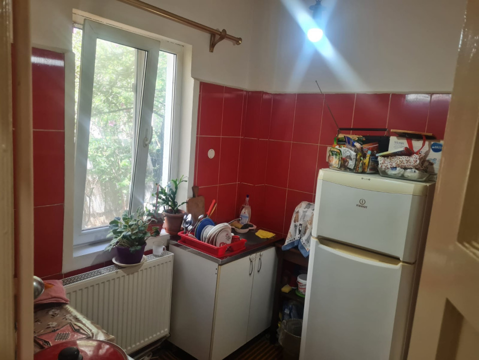 Apartament de Vânzare în Vila Istorică, Zona Domenii